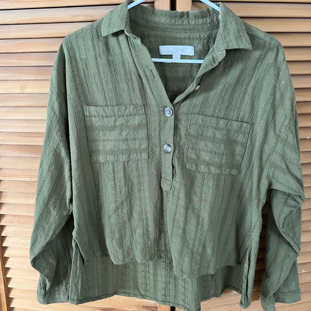 Green Collared LOFT blouse